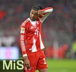 08.02.2026, Fussball Bundesliga 2025/2026, 21.Spieltag, FC Bayern München - TSG 1899 Hoffenheim, in der Allianz-Arena München,   Michael Olise (FC Bayern München) 


