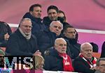 08.02.2026, Fussball Bundesliga 2025/2026, 21.Spieltag, FC Bayern München - TSG 1899 Hoffenheim, in der Allianz-Arena München,   Trainer Julian Nagelsmann (Deutschland) über Ex-Vorstandsvorsitzender Karl-Heinz Rummenigge (FC Bayern München) und Ehren-Präsident Uli Hoeneß (FC Bayern München, Hoeness) und Sportvorstand Max Eberl (Bayern München) 


