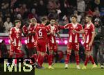 08.02.2026, Fussball Bundesliga 2025/2026, 21.Spieltag, FC Bayern München - TSG 1899 Hoffenheim, in der Allianz-Arena München, Torjubel v.li: Lennart Karl (FC Bayern München), Dayot Upamecano (FC Bayern München), Konrad Laimer (FC Bayern München), Joshua Kimmich (FC Bayern München), Luis Diaz (FC Bayern München), Hiroki Ito (FC Bayern München), Josip Stanisic (Bayern München) 