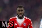 08.02.2026, Fussball Bundesliga 2025/2026, 21.Spieltag, FC Bayern München - TSG 1899 Hoffenheim, in der Allianz-Arena München,  Dayot Upamecano (FC Bayern München) nachdenklich 