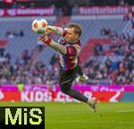 08.02.2026, Fussball Bundesliga 2025/2026, 21.Spieltag, FC Bayern München - TSG 1899 Hoffenheim, in der Allianz-Arena München,  Torwart Manuel Neuer (FC Bayern München) beim Aufwärmen. 