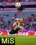 08.02.2026, Fussball Bundesliga 2025/2026, 21.Spieltag, FC Bayern München - TSG 1899 Hoffenheim, in der Allianz-Arena München,  Torwart Manuel Neuer (FC Bayern München) beim Aufwärmen. 