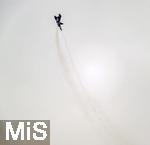 10.02.2026,  Am Himmel über Bad Wörishofen im Unterallgäu. Eurofighter der Luftwaffe vom TakLwG 74 in Neuburg während einer Übung. Die Luftwaffe führt Flugübungen mit dem Eurofighter Jagdflugzeug durch. Der Eurofighter Typhoon ist ein zweistrahliges Mehrzweckkampfflugzeug.  