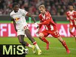 11.02.2026, Fussball DFB-Pokal 2025/2026, Viertelfinale, FC Bayern München - RB Leipzig, in der Allianz-Arena München. Castello Lukeba (RB Leipzig) gegen Konrad Laimer (FC Bayern München) 


