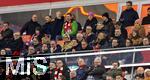 11.02.2026, Fussball DFB-Pokal 2025/2026, Viertelfinale, FC Bayern München - RB Leipzig, in der Allianz-Arena München. Vordere Reihe, Ehrentribüne mit der Vereinsführung RB Leipzig v.li: Ulrich Wolter (Chief Relationship Officer (CRO)), Marco Fenske (Chief Media Officer (CMO)), Jens May (Chief Operating Officer (COO)), Mario Gomez (Technischer Direktor), Oliver Mintzlaff (Aufsichtsratsvorsitzender), Johann Plenge (Geschäftsführer, Chief Business Officer (CBO)), Tatjana Haenni (Vorsitzende der Geschäftsführung), 


