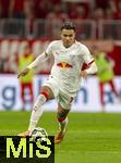 11.02.2026, Fussball DFB-Pokal 2025/2026, Viertelfinale, FC Bayern München - RB Leipzig, in der Allianz-Arena München. Antonio Nusa (RB Leipzig) am Ball 