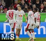 11.02.2026, Fussball DFB-Pokal 2025/2026, Viertelfinale, FC Bayern München - RB Leipzig, in der Allianz-Arena München. Torjubel Christoph Baumgartner (RB Leipzig), Yan Diomande (RB Leipzig), 